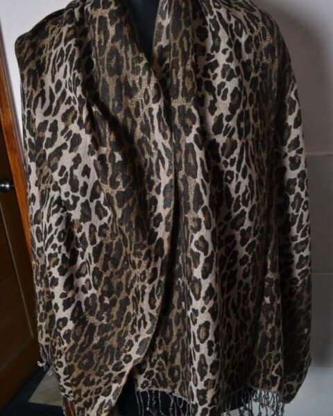 Animal pattern Stole Reversible 100% Wool Jacquard Pashmina Scarf