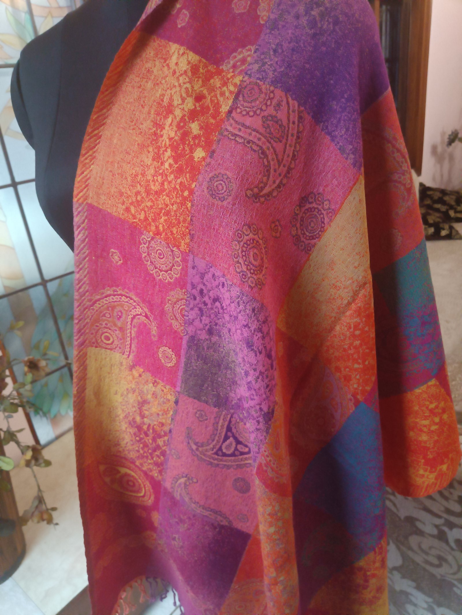 Reversible Jamavar Pashmina Stole 100% Wool Jacquard Scarf