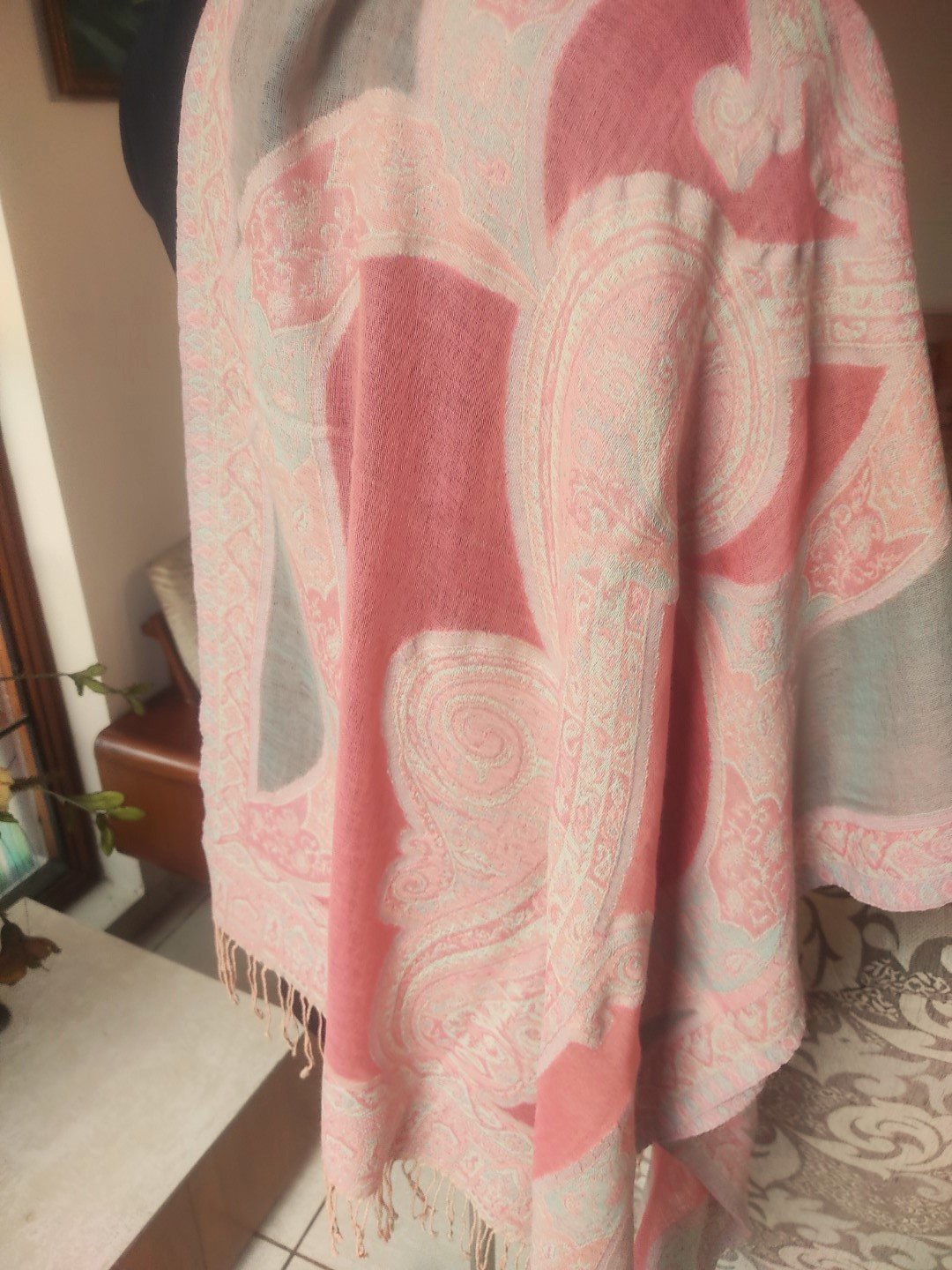 Reversible Jamavar Pashmina Stole 100% Wool Jacquard Scarf